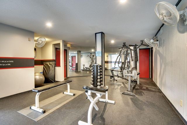 132 Demont Avenue E 128, Little Canada, MN 55117