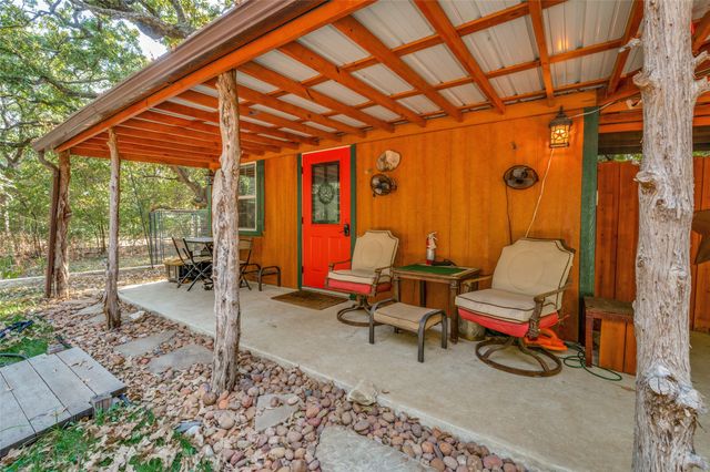 3863 New Hope Road, Aubrey, TX 76227