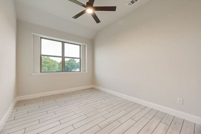 5004 Taylor Trail, Sanger, TX 76266