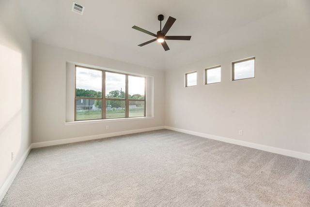 5004 Taylor Trail, Sanger, TX 76266