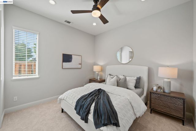 33454 Bronco Loop, Fremont, CA 94555