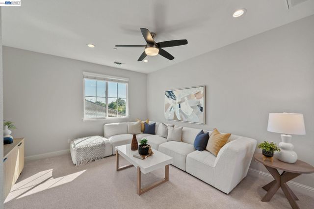 33454 Bronco Loop, Fremont, CA 94555