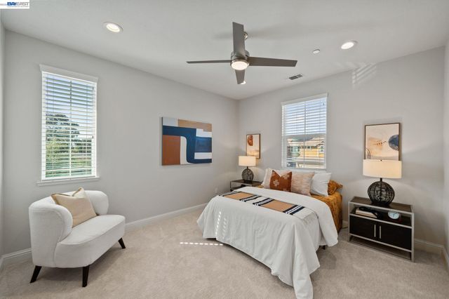 33454 Bronco Loop, Fremont, CA 94555