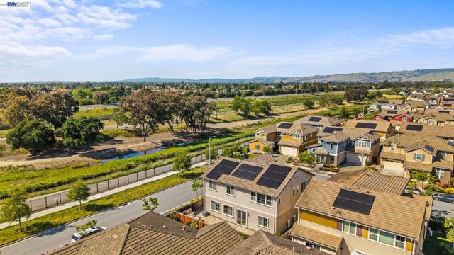 33454 Bronco Loop, Fremont, CA 94555