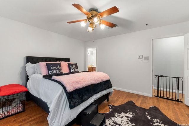 695 FOX TROTTER RD, Seguin, TX 78155