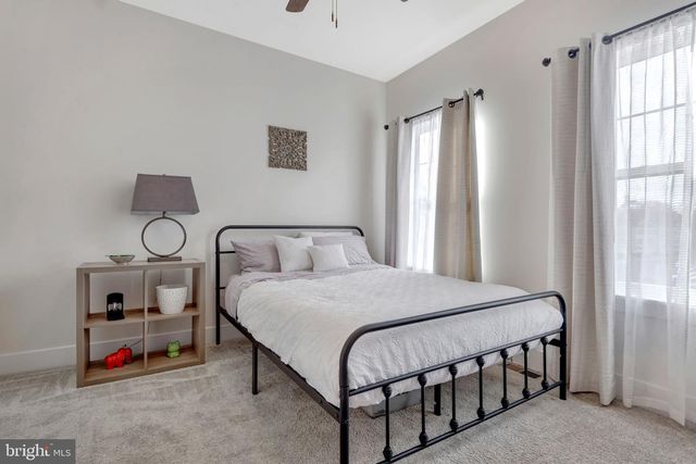 8353 AMBER BEACON CIR, Millersville, MD 21108