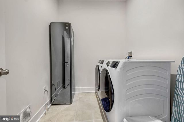 8353 AMBER BEACON CIR, Millersville, MD 21108