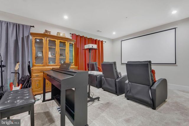 8353 AMBER BEACON CIR, Millersville, MD 21108