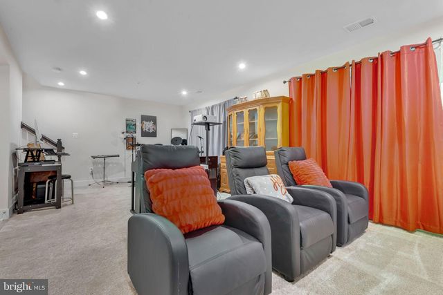 8353 AMBER BEACON CIR, Millersville, MD 21108