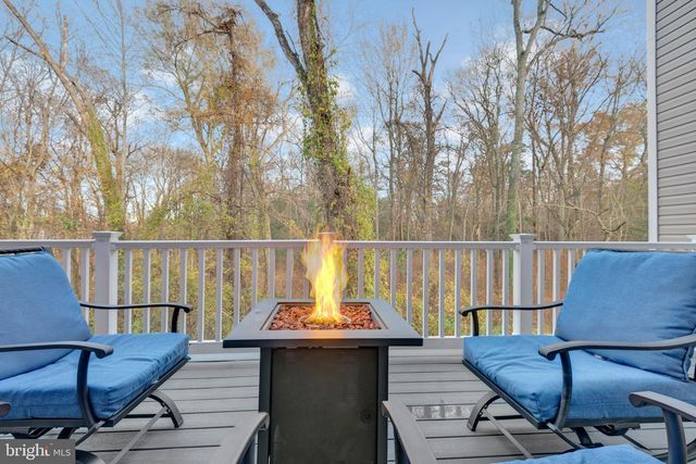 8353 AMBER BEACON CIR, Millersville, MD 21108