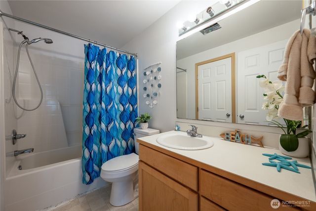 1705 Wildflower Way, Sedro Woolley, WA 98284