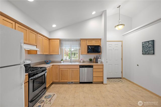 1705 Wildflower Way, Sedro Woolley, WA 98284