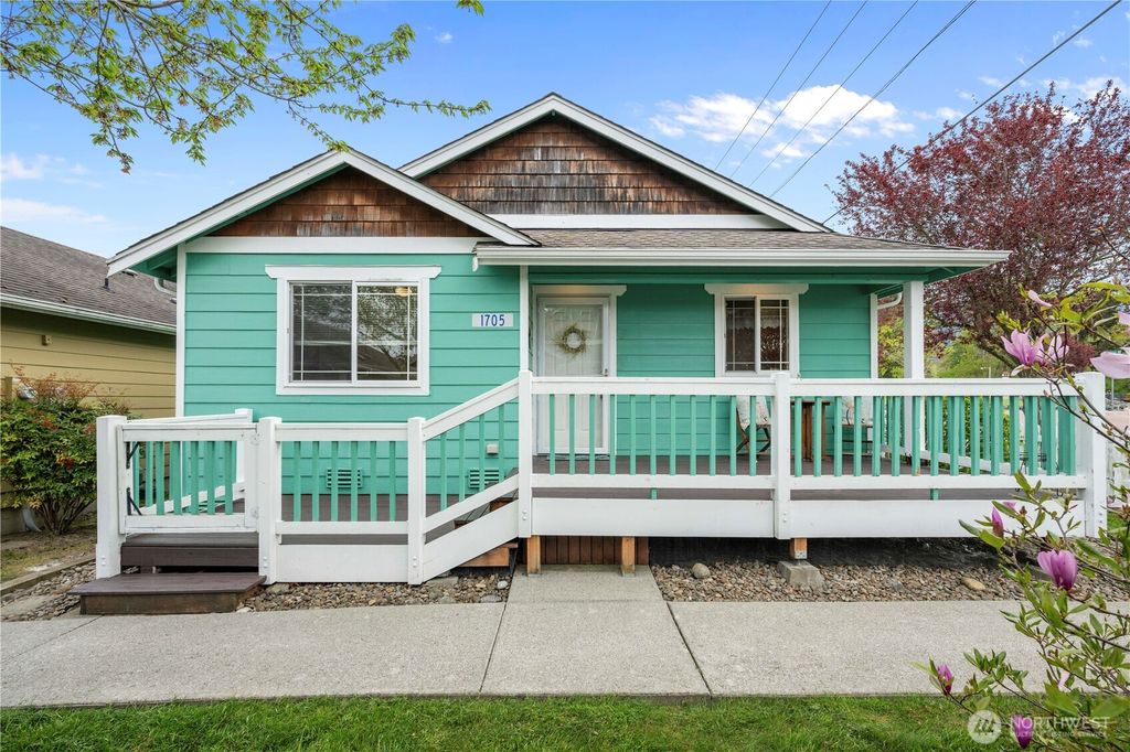 1705 Wildflower Way, Sedro Woolley, WA 98284