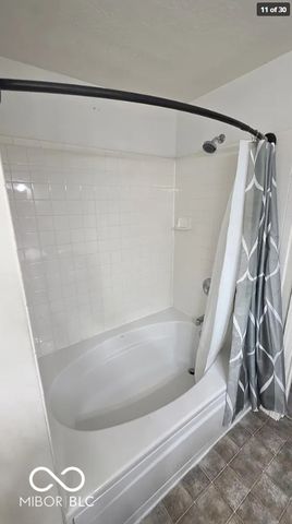 15098 Royal Grove Drive, Noblesville, IN 46060