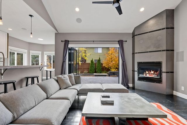 20577 NE Sierra Drive, Bend, OR 97701