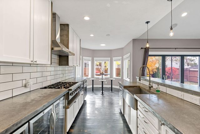 20577 NE Sierra Drive, Bend, OR 97701