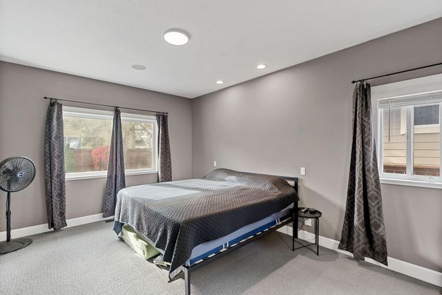 20577 NE Sierra Drive, Bend, OR 97701