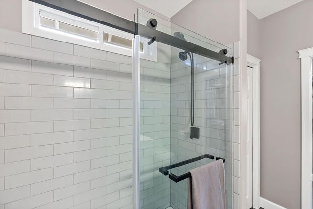 20577 NE Sierra Drive, Bend, OR 97701