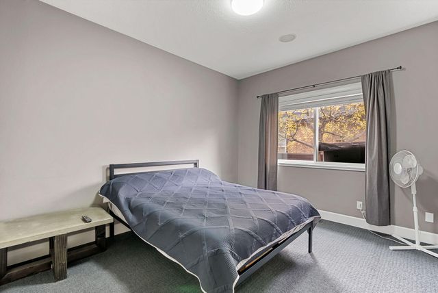 20577 NE Sierra Drive, Bend, OR 97701