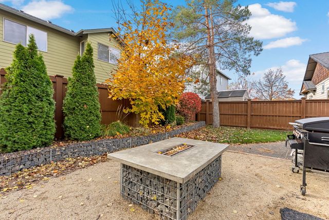 20577 NE Sierra Drive, Bend, OR 97701