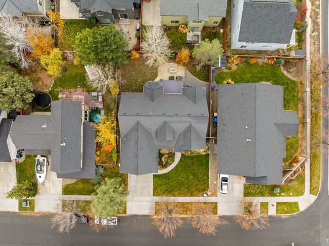 20577 NE Sierra Drive, Bend, OR 97701