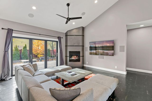 20577 NE Sierra Drive, Bend, OR 97701