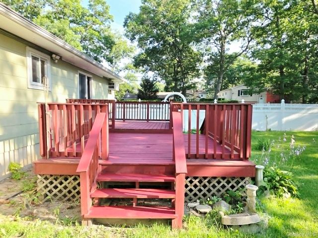 149 Moriches Avenue, Mastic, NY 11950