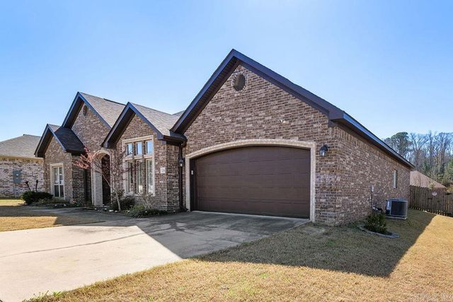 1204 Beaverhead Cove, Benton, AR 72015
