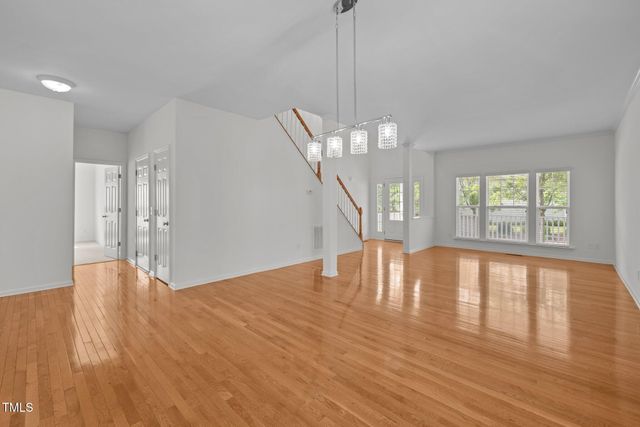 324 Farrow Glen Loop, Cary, NC 27519