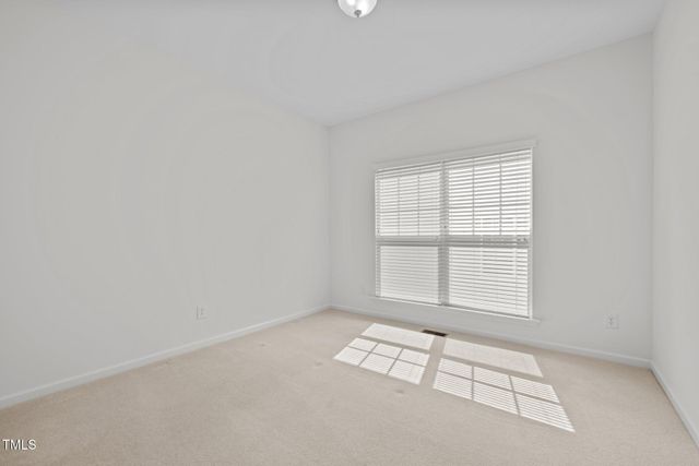 324 Farrow Glen Loop, Cary, NC 27519