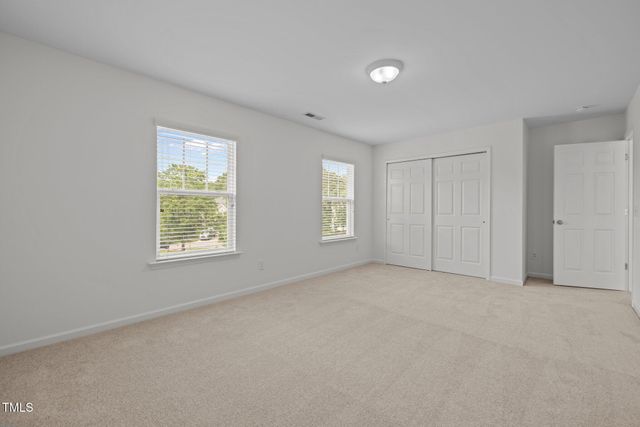 324 Farrow Glen Loop, Cary, NC 27519