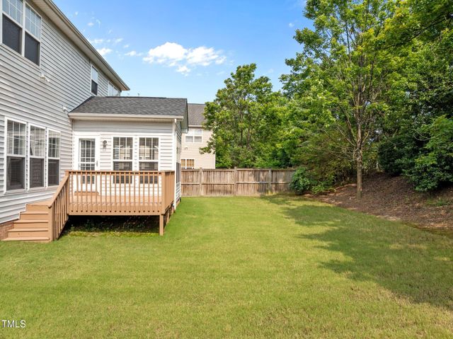 324 Farrow Glen Loop, Cary, NC 27519