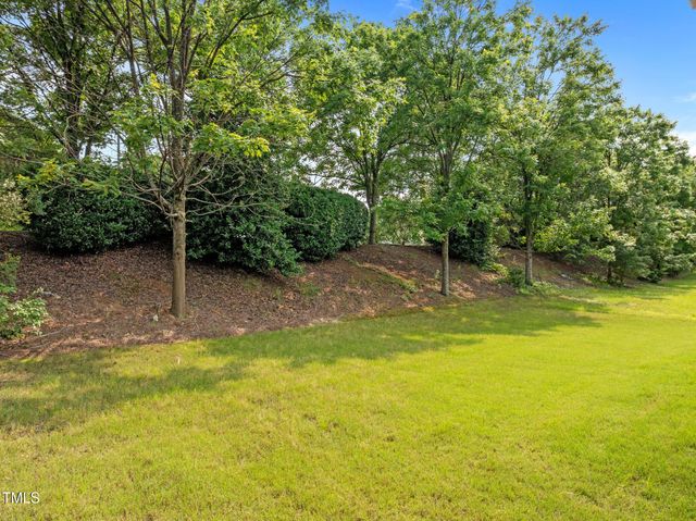 324 Farrow Glen Loop, Cary, NC 27519
