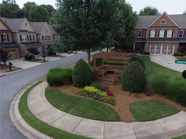 300 Snowgoose Court, Alpharetta, GA 30022