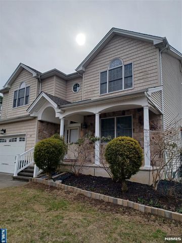 60 1st, Harrington Park, NJ 07640