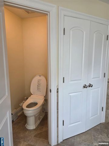 60 1st, Harrington Park, NJ 07640