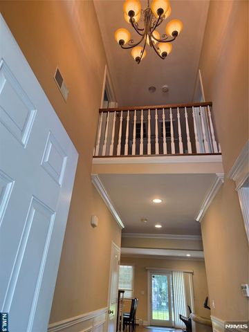 60 1st, Harrington Park, NJ 07640