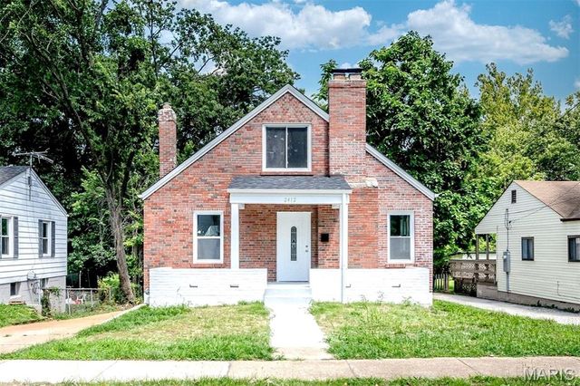 2412 Wallis Avenue, Overland, MO 63114