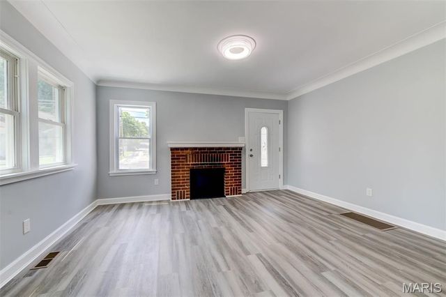 2412 Wallis Avenue, Overland, MO 63114