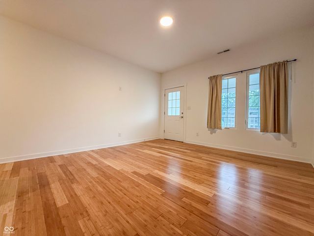 2125 Bellefontaine Street, Indianapolis, IN 46202