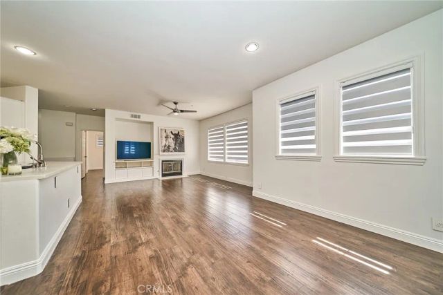 441 Ridgeway, Irvine, CA 92620