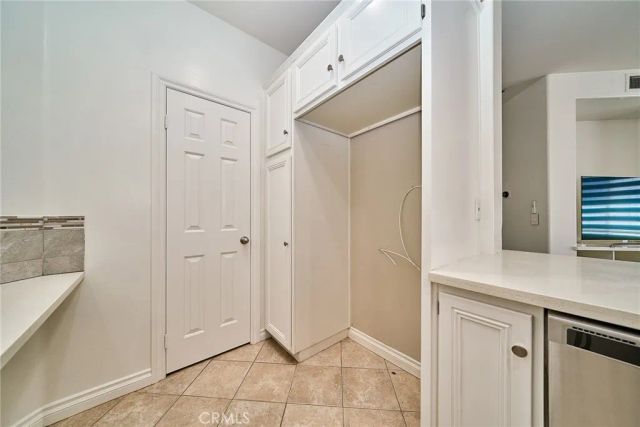 441 Ridgeway, Irvine, CA 92620