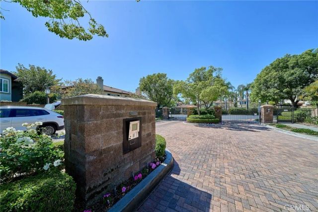 441 Ridgeway, Irvine, CA 92620