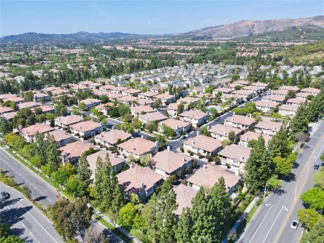 441 Ridgeway, Irvine, CA 92620