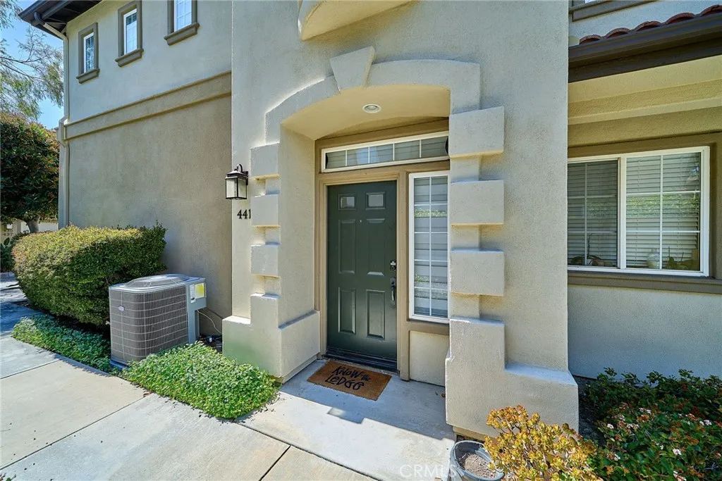 441 Ridgeway, Irvine, CA 92620