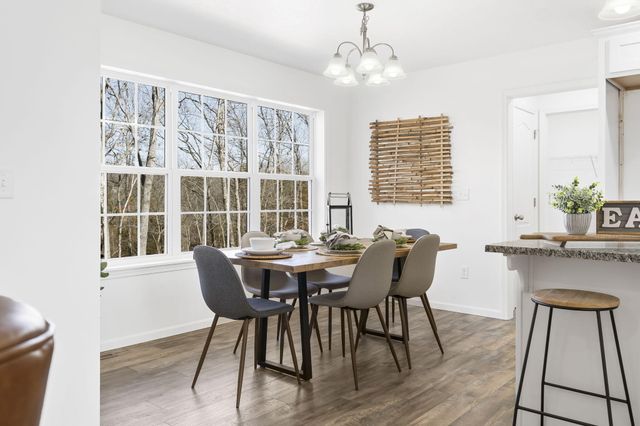 8085 State Hwy Dd, Branson West, MO 65737