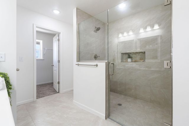 8085 State Hwy Dd, Branson West, MO 65737