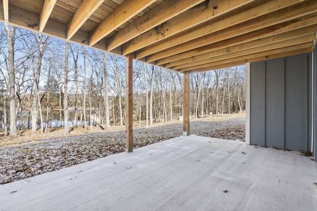 8085 State Hwy Dd, Branson West, MO 65737