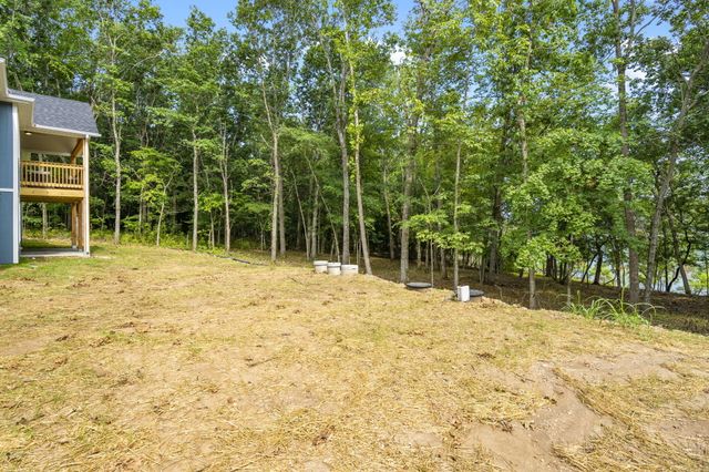 8085 State Hwy Dd, Branson West, MO 65737