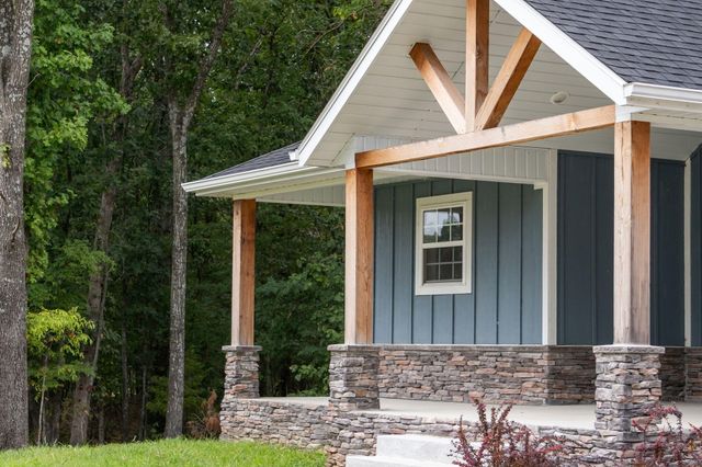 8085 State Hwy Dd, Branson West, MO 65737